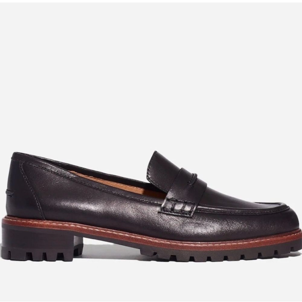 Madewell The Corinne Lugsole Loafers in True Black leather. 10 - Picture 2 of 16